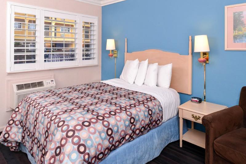 اتاق استاندارد با تخت دوبل, Napa Valley Hotel & Suites