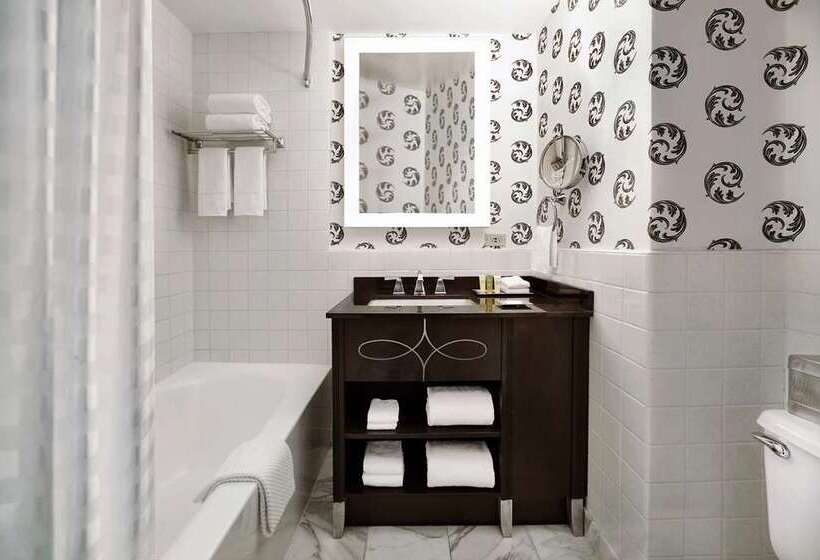 اتاق استاندارد, Palmer House A Hilton