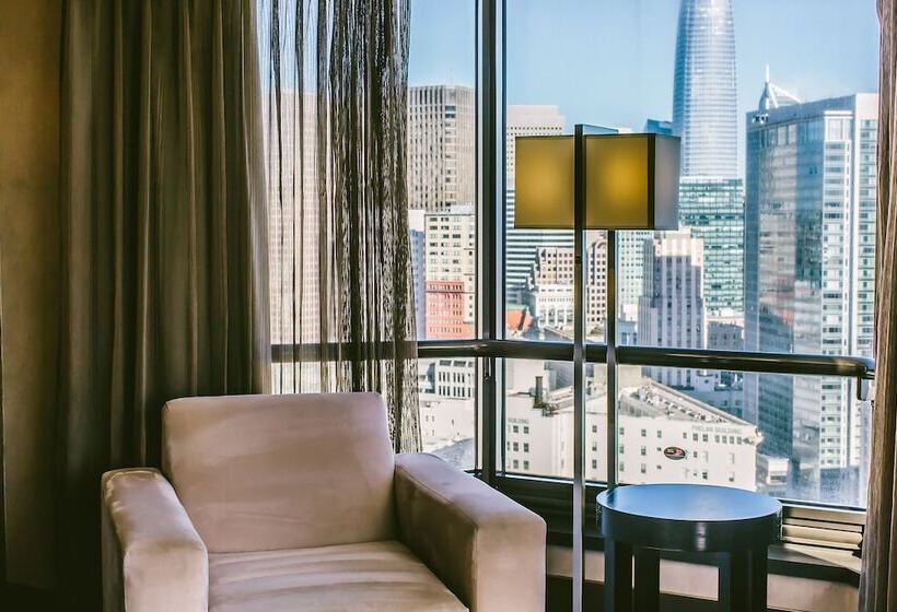 Deluxe Room Adapted for people with reduced mobility, Parc 55 San Franciscoa Hilton