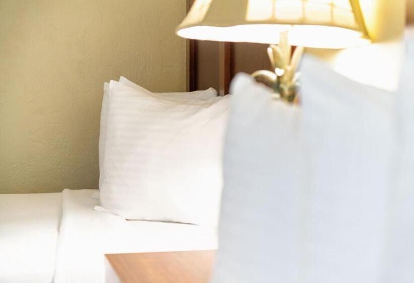 اتاق استاندارد, Perry S Oceanedge Resort