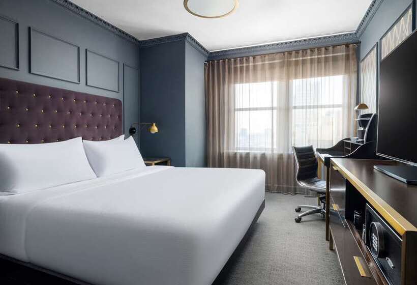 اتاق عادی, Phillips Kansas City Curio Collection By Hilton