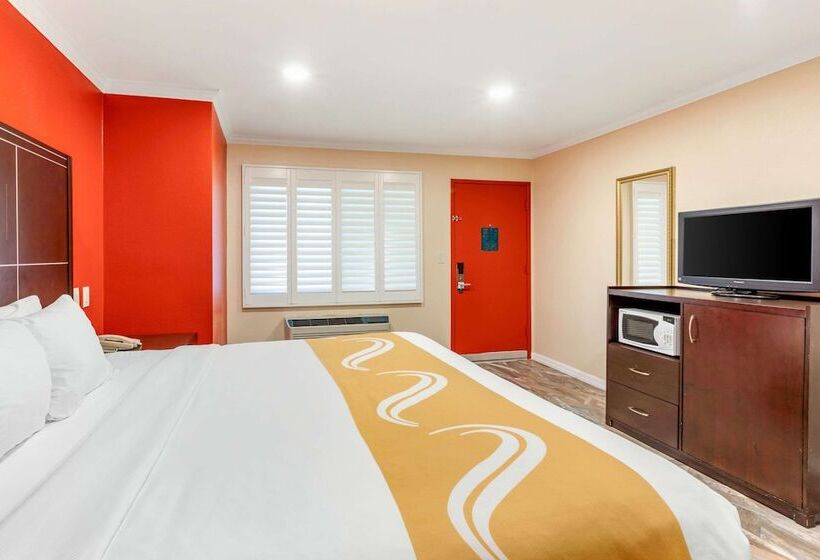 Standard Room Double Bed Adapted for people with reduced mobility, Quality Inn & Suites Buena Park Anaheim