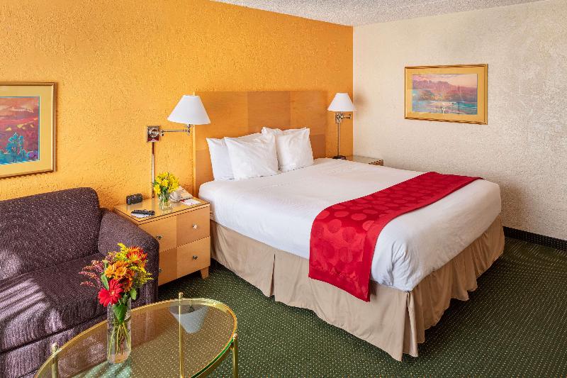 Chambre Standard Lit King Size, Ramada Tucson