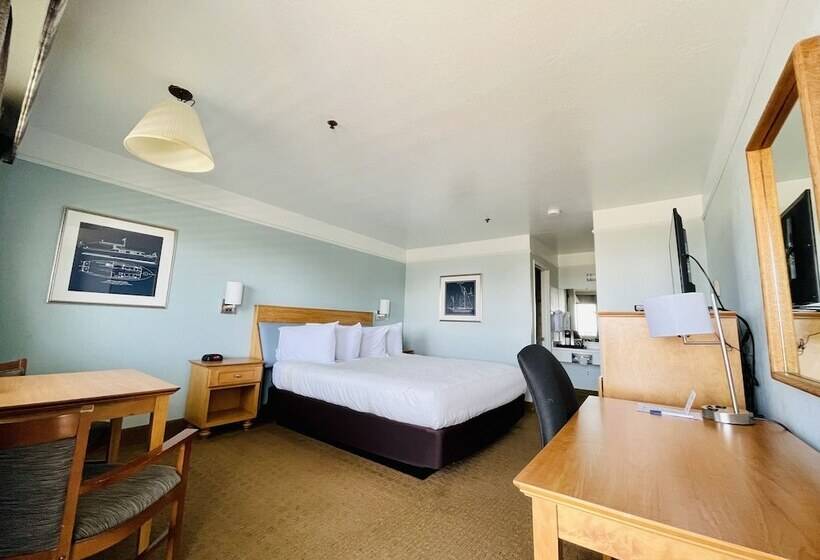 اتاق استاندارد با تخت دوبل, Seabird Lodge Fort Bragg