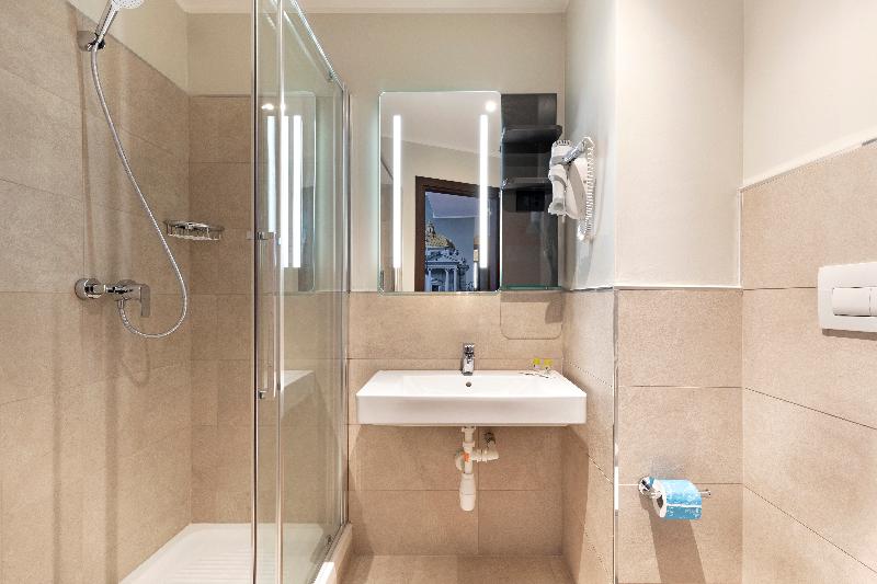 اتاق لوکس با چشم‌انداز, Sheraton San Diego Resort