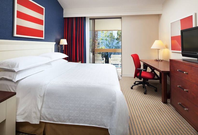 اتاق لوکس با چشم‌انداز, Sheraton San Diego Resort