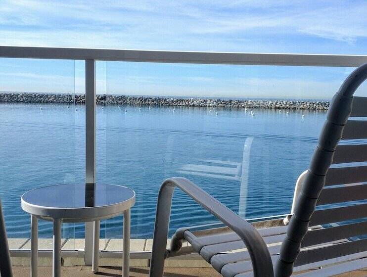 اتاق لوکس با تخت بزرگ, Portofino Hotel & Marina