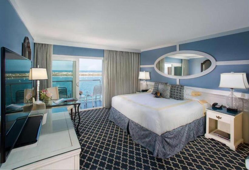 اتاق لوکس با تخت بزرگ, Portofino Hotel & Marina