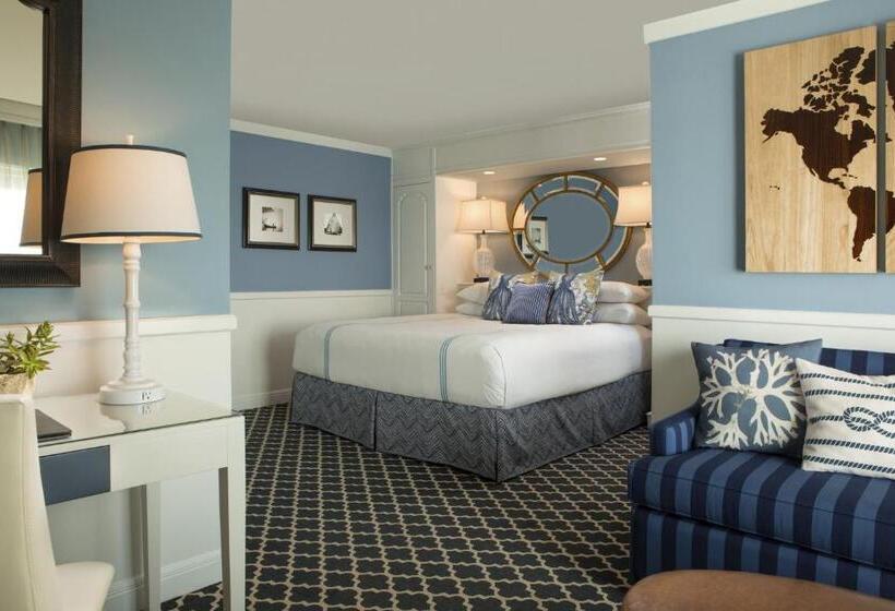 استودیو استاندارد با چشم‌انداز, Portofino Hotel & Marina