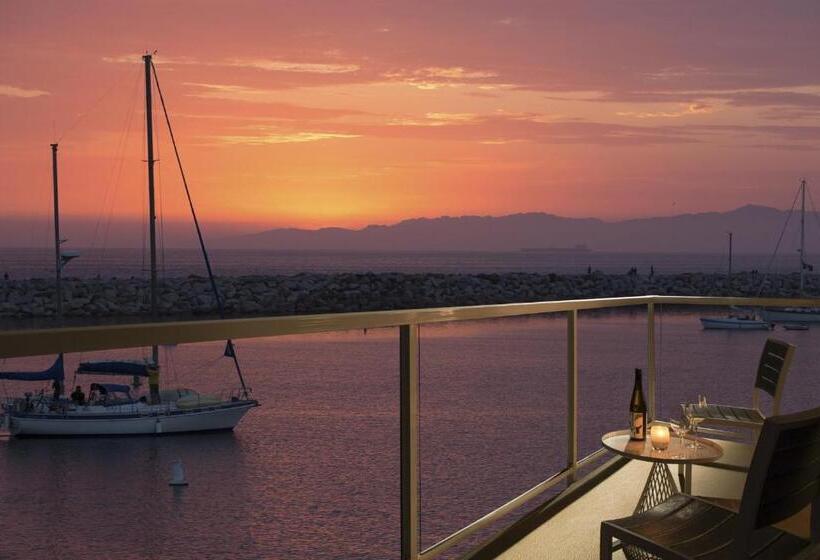 استودیوی استاندارد با چشم‌انداز دریا, Portofino Hotel & Marina