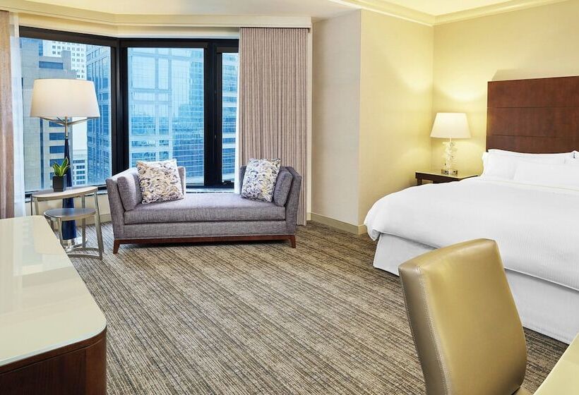 اتاق لوکس با چشم‌انداز شهر, The Westin Chicago River North