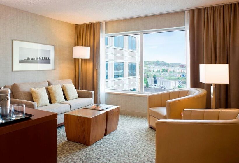 Family Suite, The Westin Pittsburgh