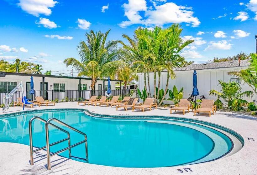 سوئیت 2 خوابه, Pelican Post At Anna Maria Island Inn