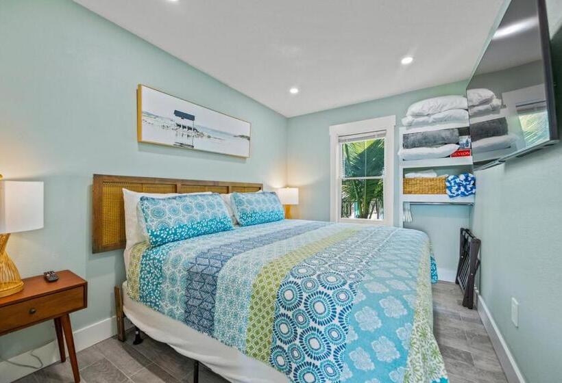 سوئیت 2 خوابه, Pelican Post At Anna Maria Island Inn