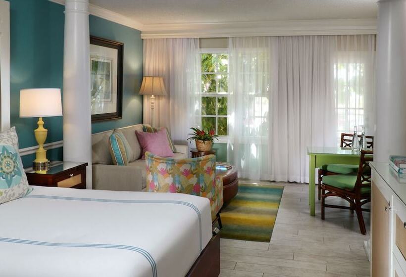 Junior Suite con Vistas, Ocean Key Resort & Spa, A Noble House Resort