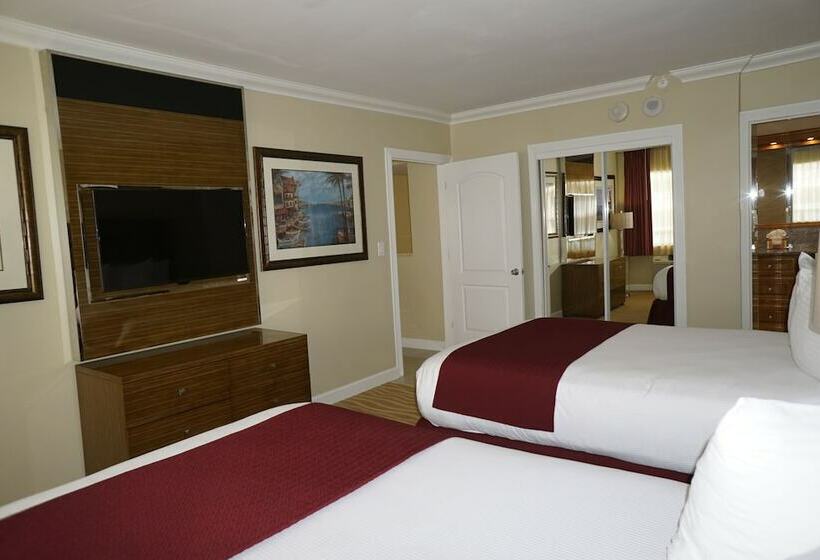 سوییت با چشم‌انداز دریا, Ocean Sky Hotel & Resort