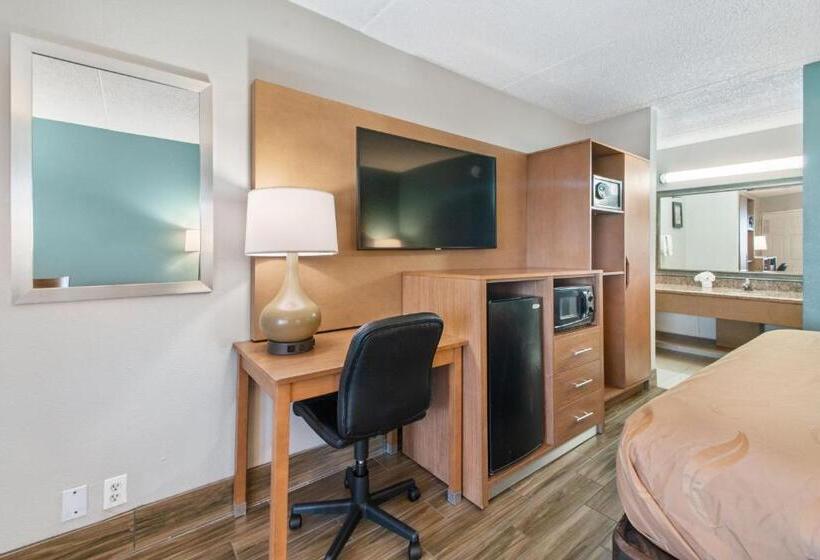 اتاق استاندارد با تخت بزرگ برای معلولان, Beachfront Palms Hotel Galveston