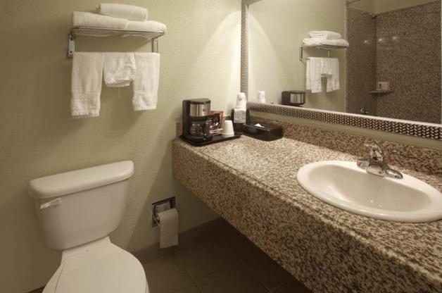 اتاق استاندارد, Americas Best Value Inn Waco   Franklin Avenue