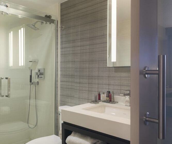اتاق استاندارد با تخت دوبل برای معلولان, Atlanta Marriott Northeast/emory Area