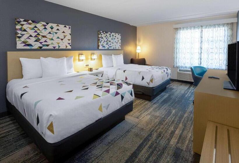 Chambre Standard, Baymont By Wyndham White Plains  Elmsford