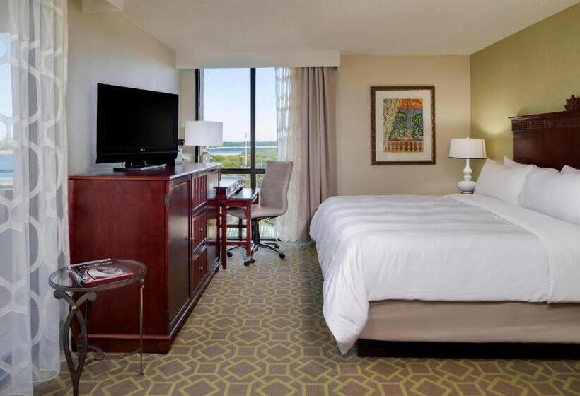 اتاق استاندارد با تخت بزرگ, Charleston Marriott