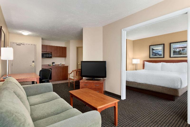 带大床的标准间, Doubletree By Hilton Hotel Salt Lake City Airport