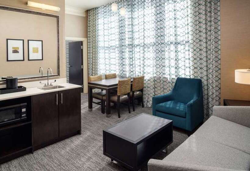 سوئیت با تخت بزرگ, Embassy Suites By Hilton West Palm Beach Central