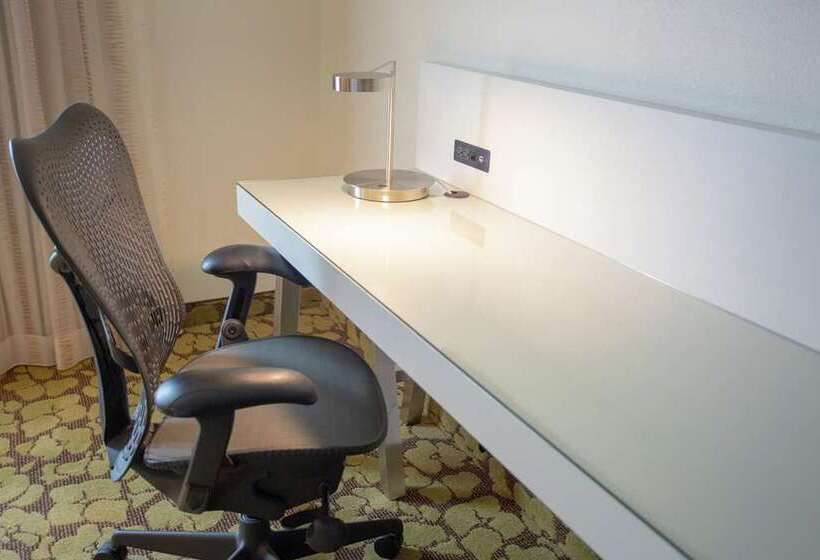 اتاق استاندارد, Hilton Bellevue