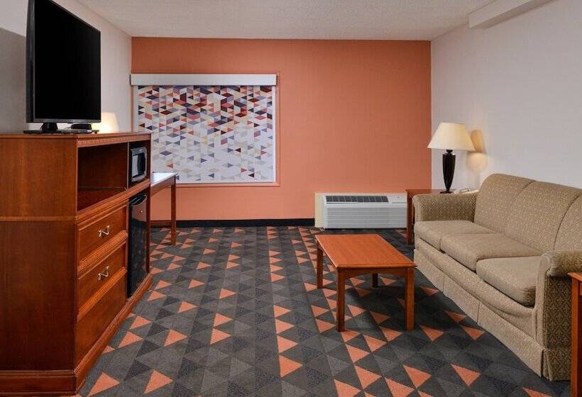 سوییت, Holiday Inn Great Falls Convention Center, An Ihg