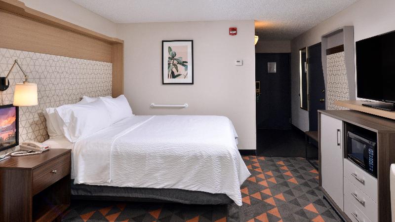 سوئیت برای معلولان, Holiday Inn Great Falls Convention Center, An Ihg