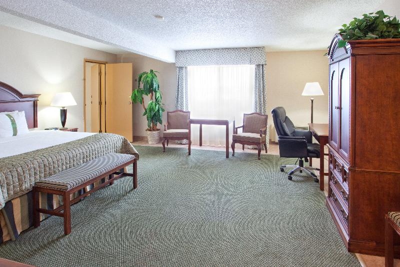 اتاق استاندارد با تخت بزرگ, Holiday Inn Great Falls Convention Center, An Ihg