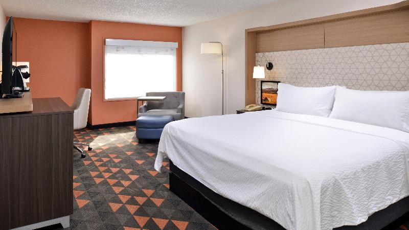 اتاق استاندارد با تخت بزرگ, Holiday Inn Great Falls Convention Center, An Ihg