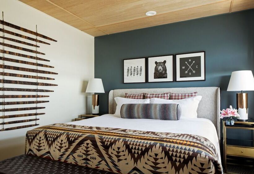 سوییت, Kimpton Riverplace Hotel, An Ihg
