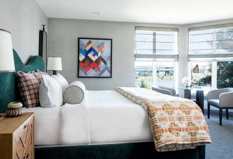 سوییت, Kimpton Riverplace Hotel, An Ihg