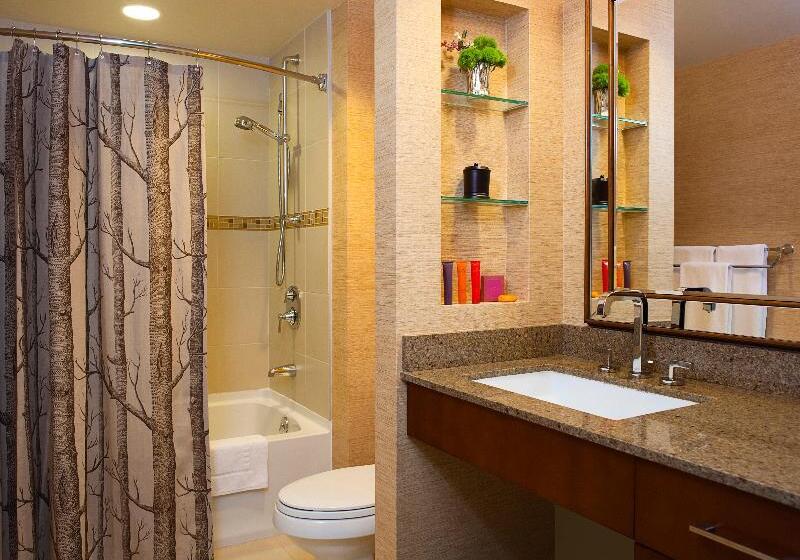 سوییت, Kimpton Riverplace Hotel, An Ihg