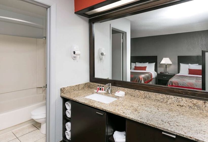 Suite, Ramada By Wyndham El Paso