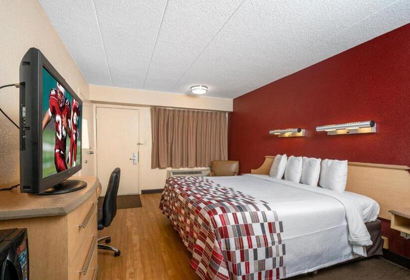 Habitación Superior Adaptada para personas con movilidad reducida, Red Roof Inn Buffalo  Niagara Airport