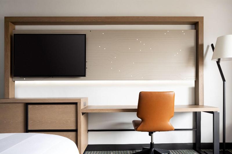 اتاق استاندارد با تخت بزرگ, Santa Clara Marriott