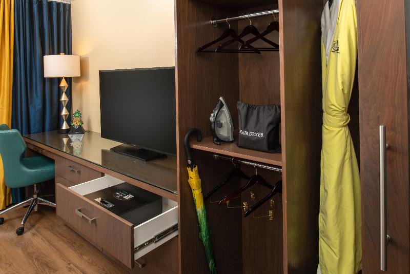 اتاق استاندارد با تخت بزرگ, Staypineapple, Hotel Rose, Downtown Portland