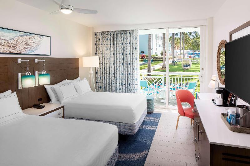 اتاق استاندارد, The Reach Key West, Curio Collection By Hilton