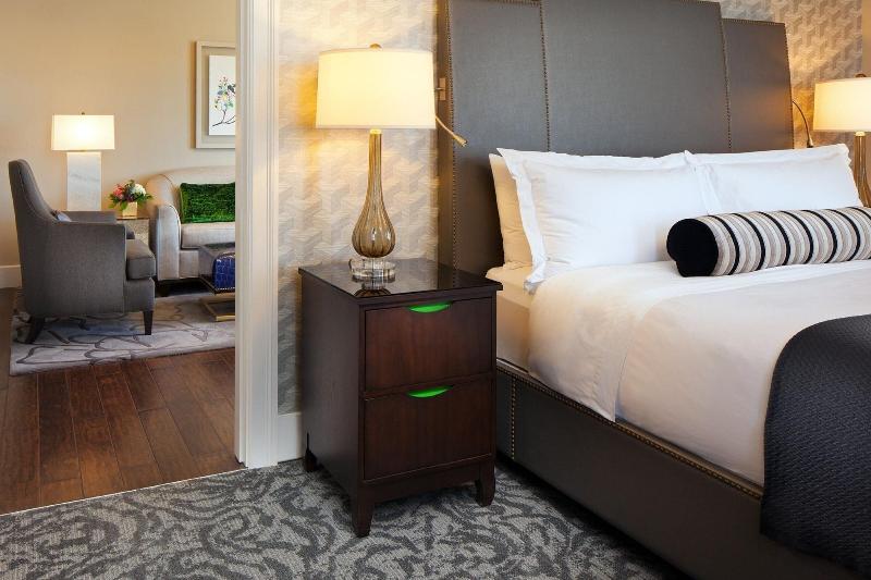 Suite met Queensize Bed, The St. Anthony, A Luxury Collection , San Antonio