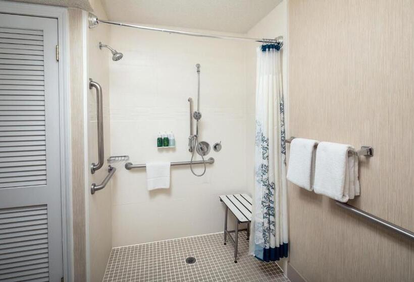استودیوی استاندارد, Residence Inn Binghamton