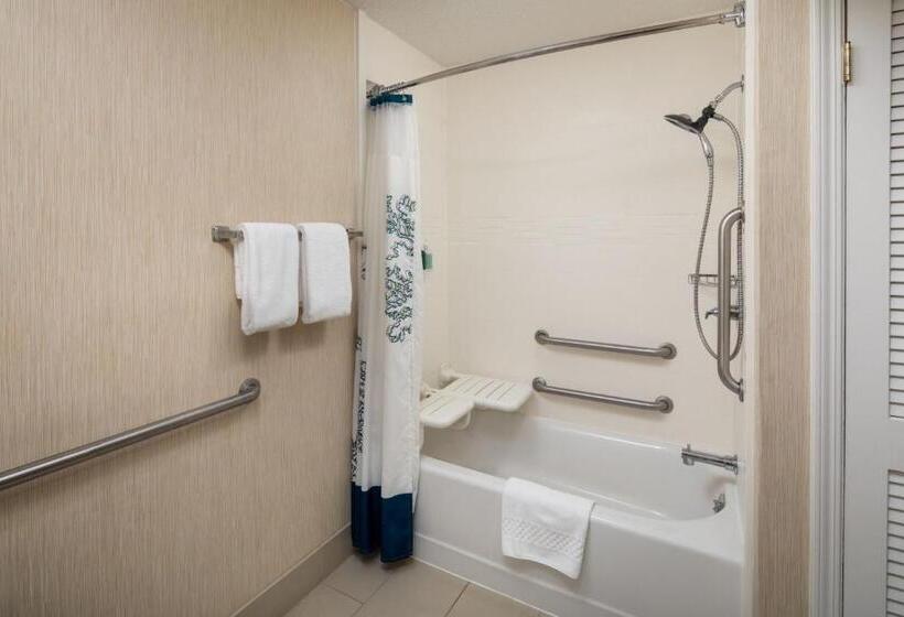 استودیوی استاندارد, Residence Inn Binghamton