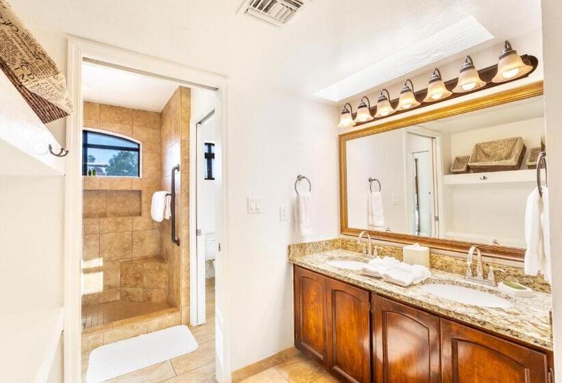 ویلای 3 خوابه, Scottsdale Camelback Resort