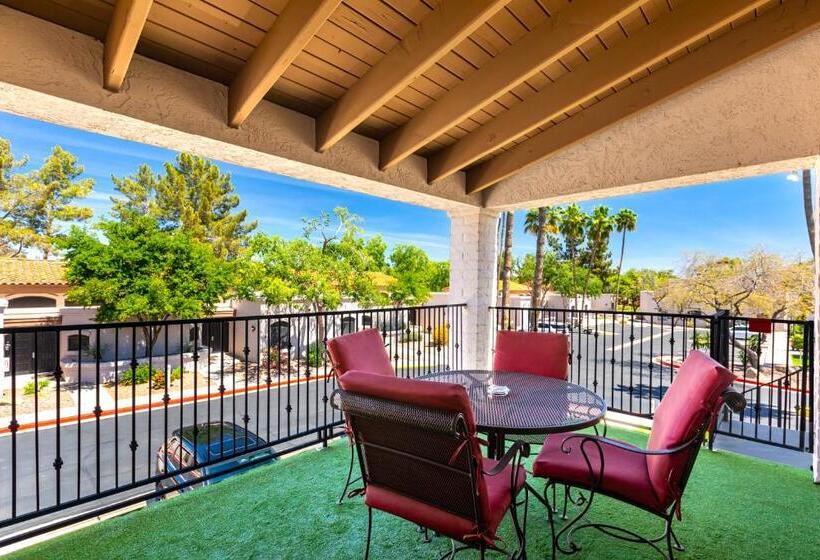 ویلا دلوکس 2 خوابه, Scottsdale Camelback Resort