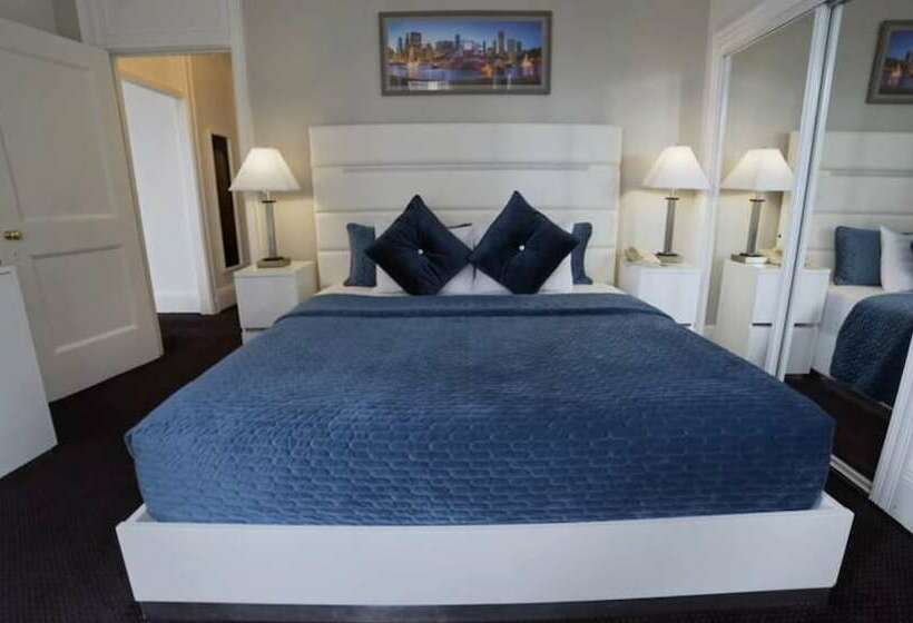 سوییت, Congress Plaza Hotel Chicago