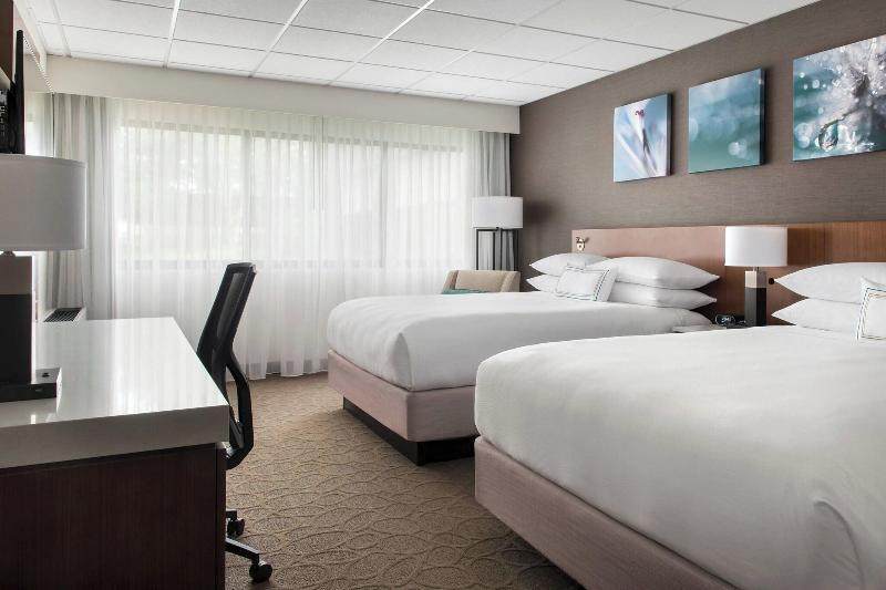 Habitació Estàndard Llit Queen, Delta Hotels By Marriott Racine