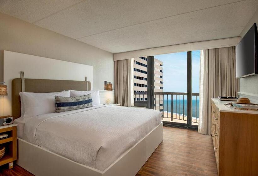 سوئیت پریمیوم با چشم‌انداز دریا, Ashore Resort & Beach Club