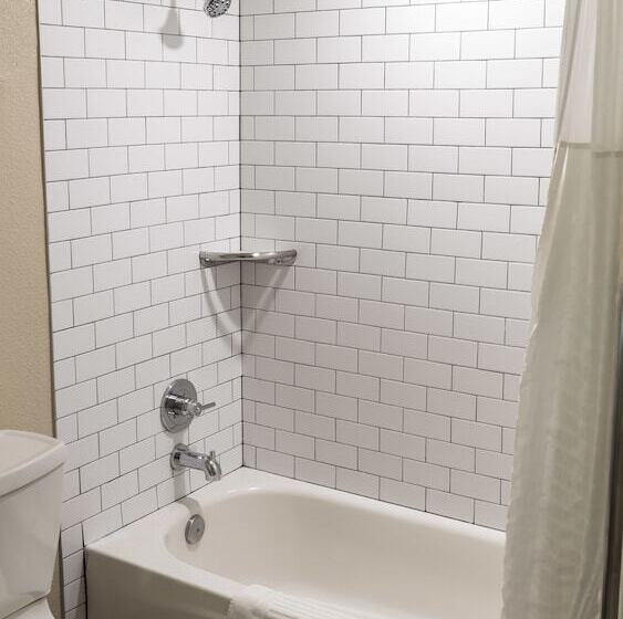 اتاق استاندارد با 2 تخت دوبل, Comfort Inn & Suites Vancouver Downtown City Center