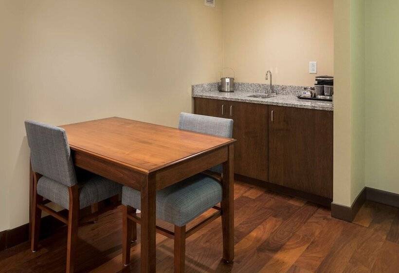اتاق استاندارد برای معلولان, Doubletree By Hilton  Pittsburghcranberry